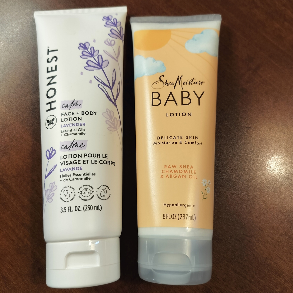 Set of 2 baby lotions